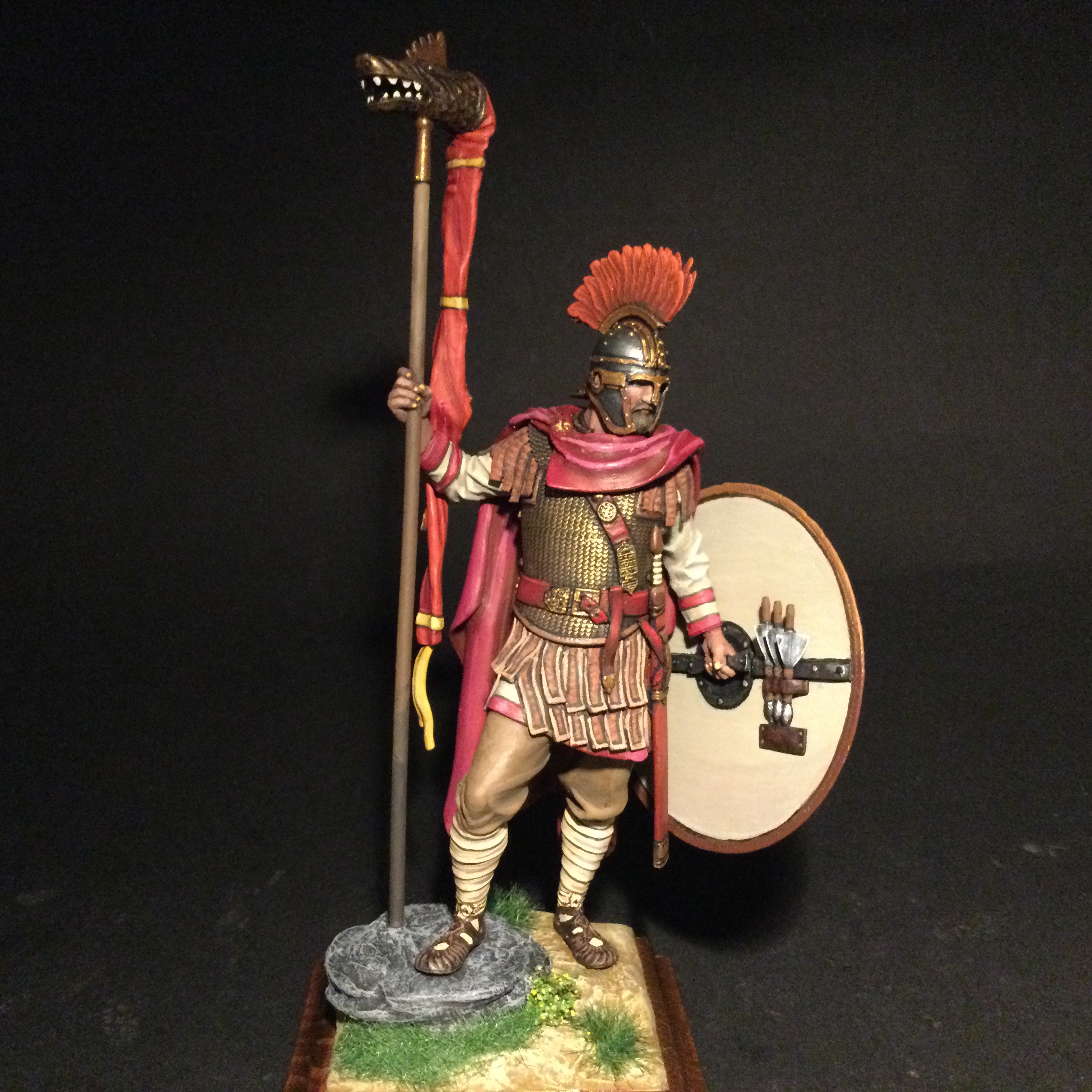 Roman Draconarius 4th Century | planetFigure | Miniatures