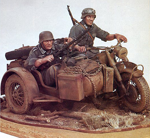 German 1/9th Scale Figures To Crew Esci Motorcycle Combination ...