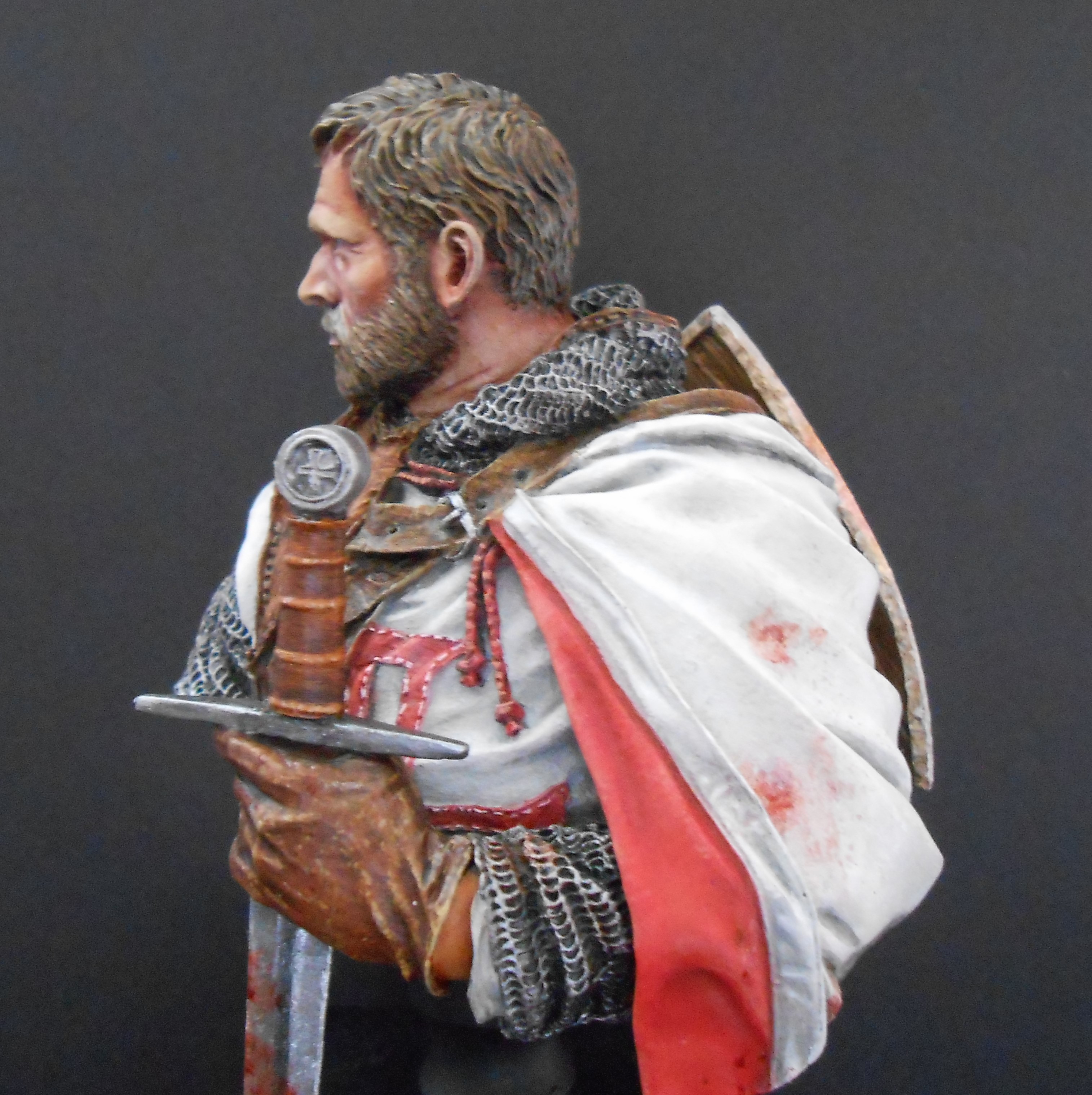 templar knight figure