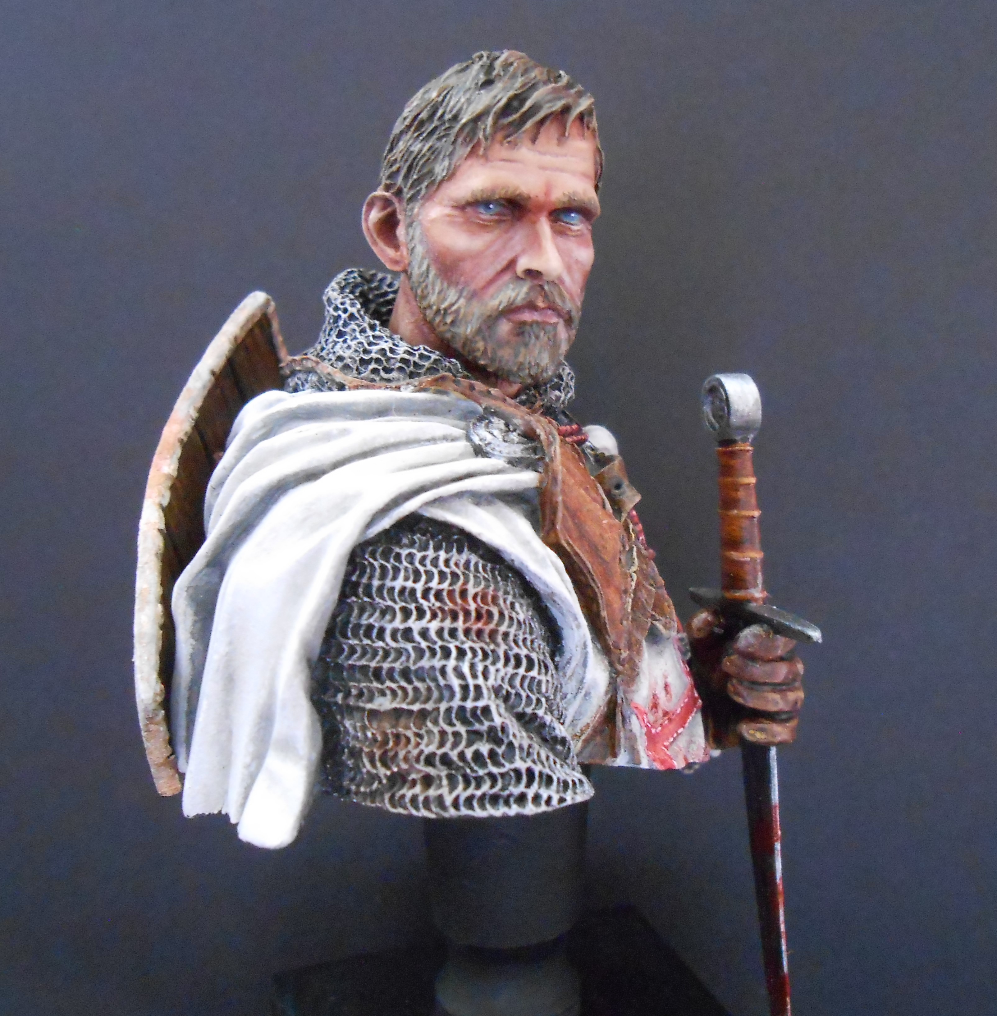 templar knight figure