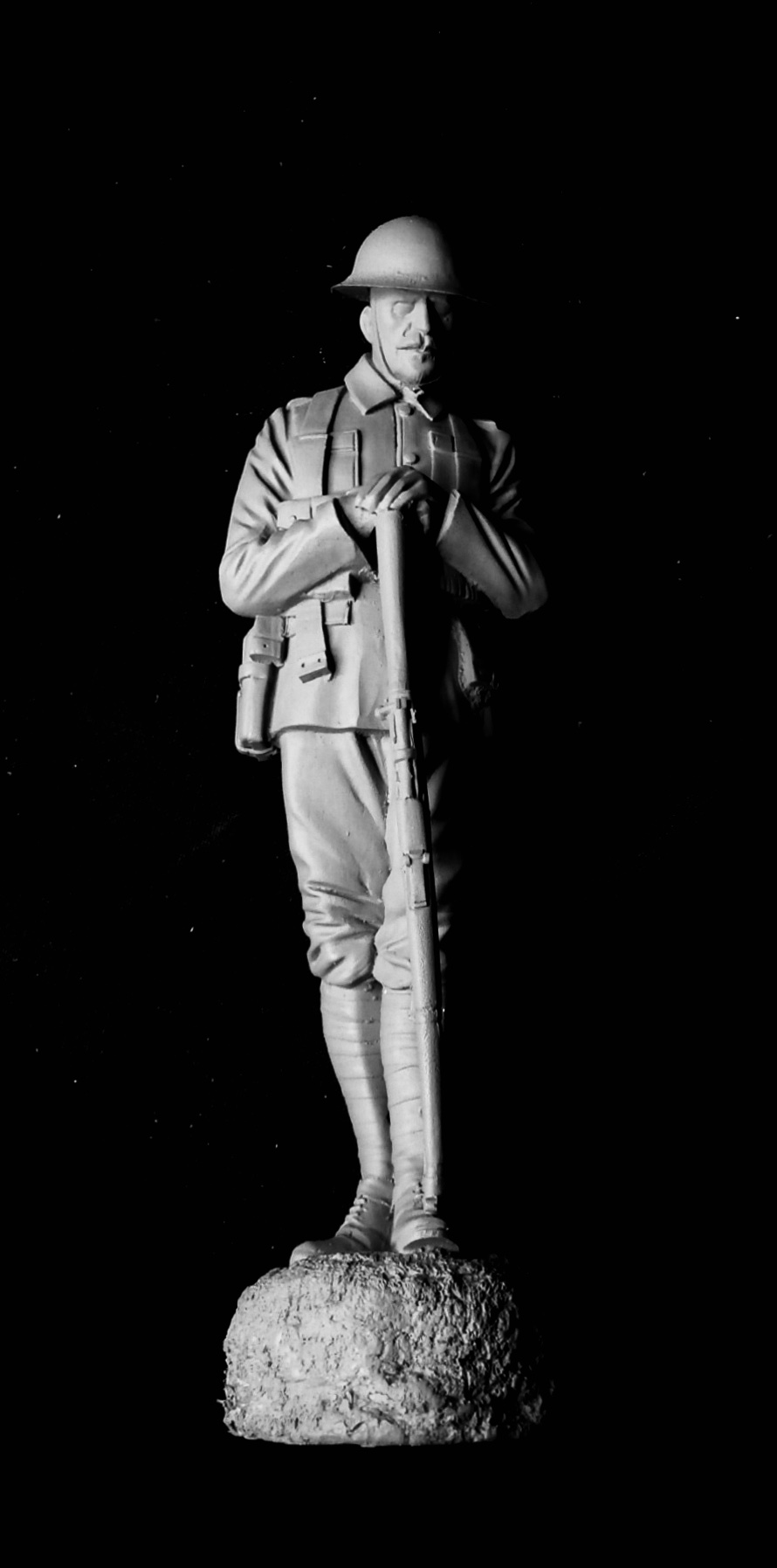 120mm WWI British Infantryman, Reverse Arms - Mitches Military Models ...