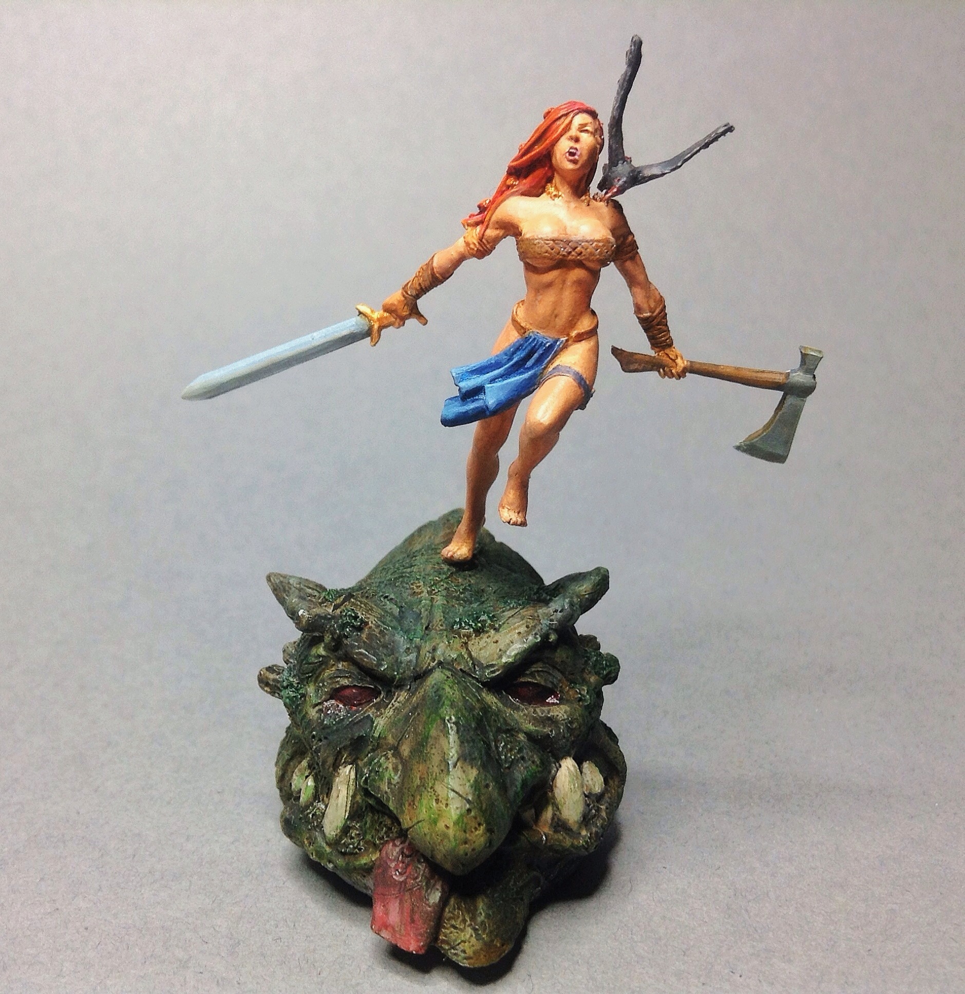 large scale fantasy miniatures