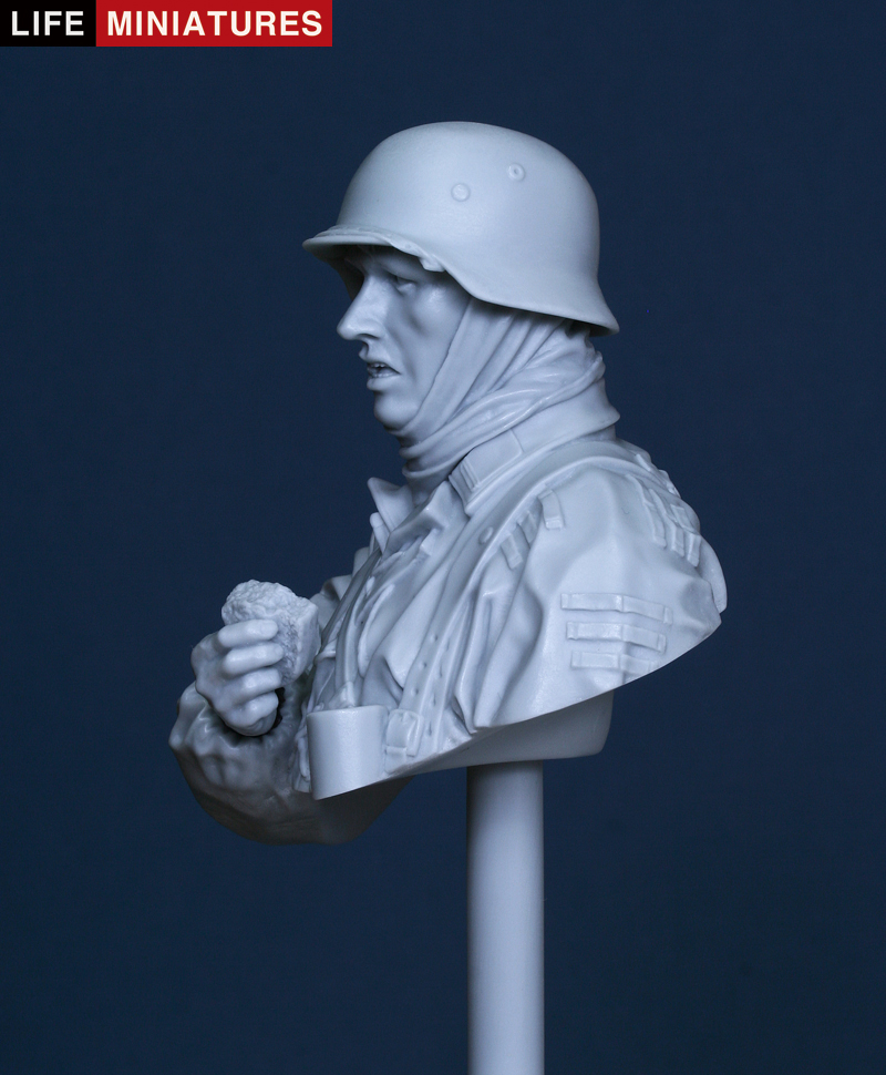 Completed - Waffen-ss Infantryman Ardennes 1944 | planetFigure | Miniatures