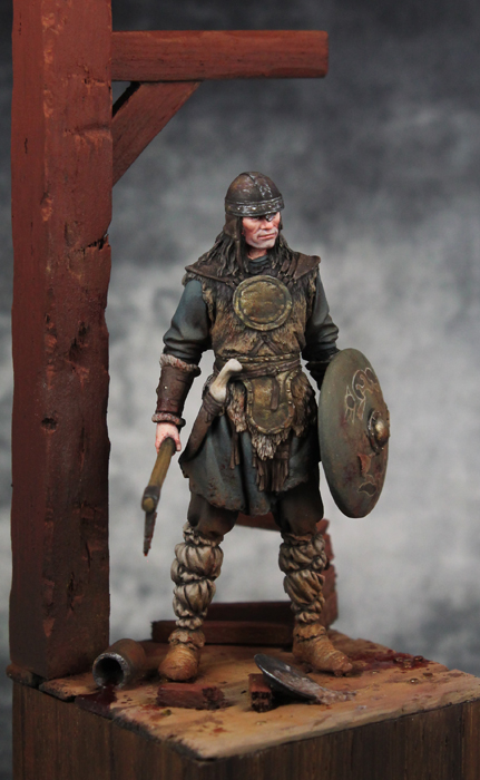 Saxon Raider | planetFigure | Miniatures